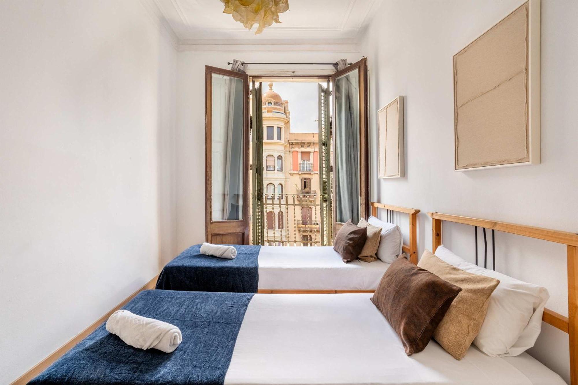 Paseo St Joan Classic 4bd For 10 Guests Barcellona