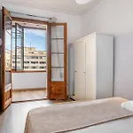 Paseo St Joan Classic 4Bd For 10 Guests