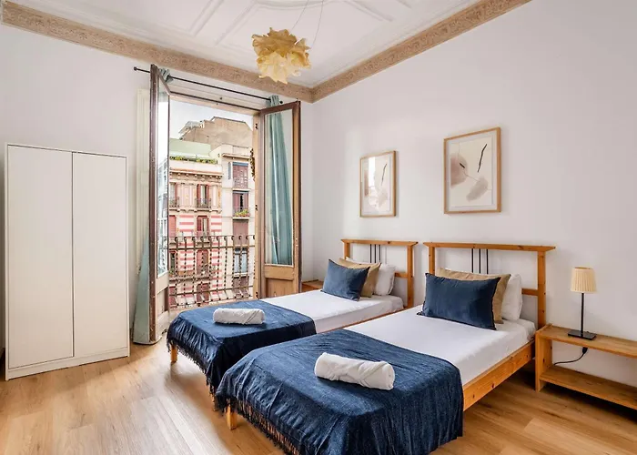 Paseo St Joan Classic 4Bd For 10 Guests